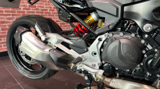 BMW F900 R